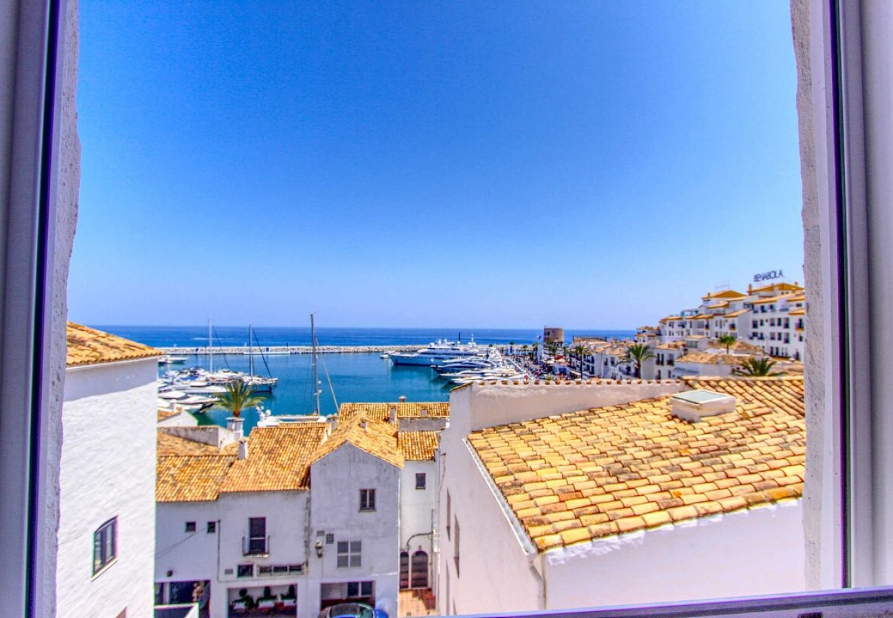 Apartamento en Marbella - 1079 Puerto Banus Apartment with Marina View