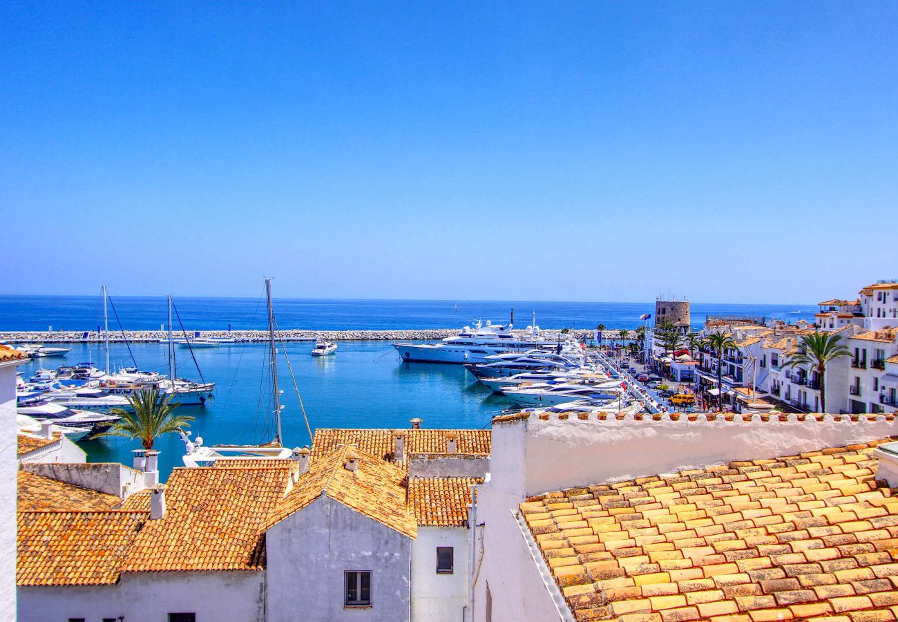 Apartamento en Marbella - 1079 Puerto Banus Apartment with Marina View