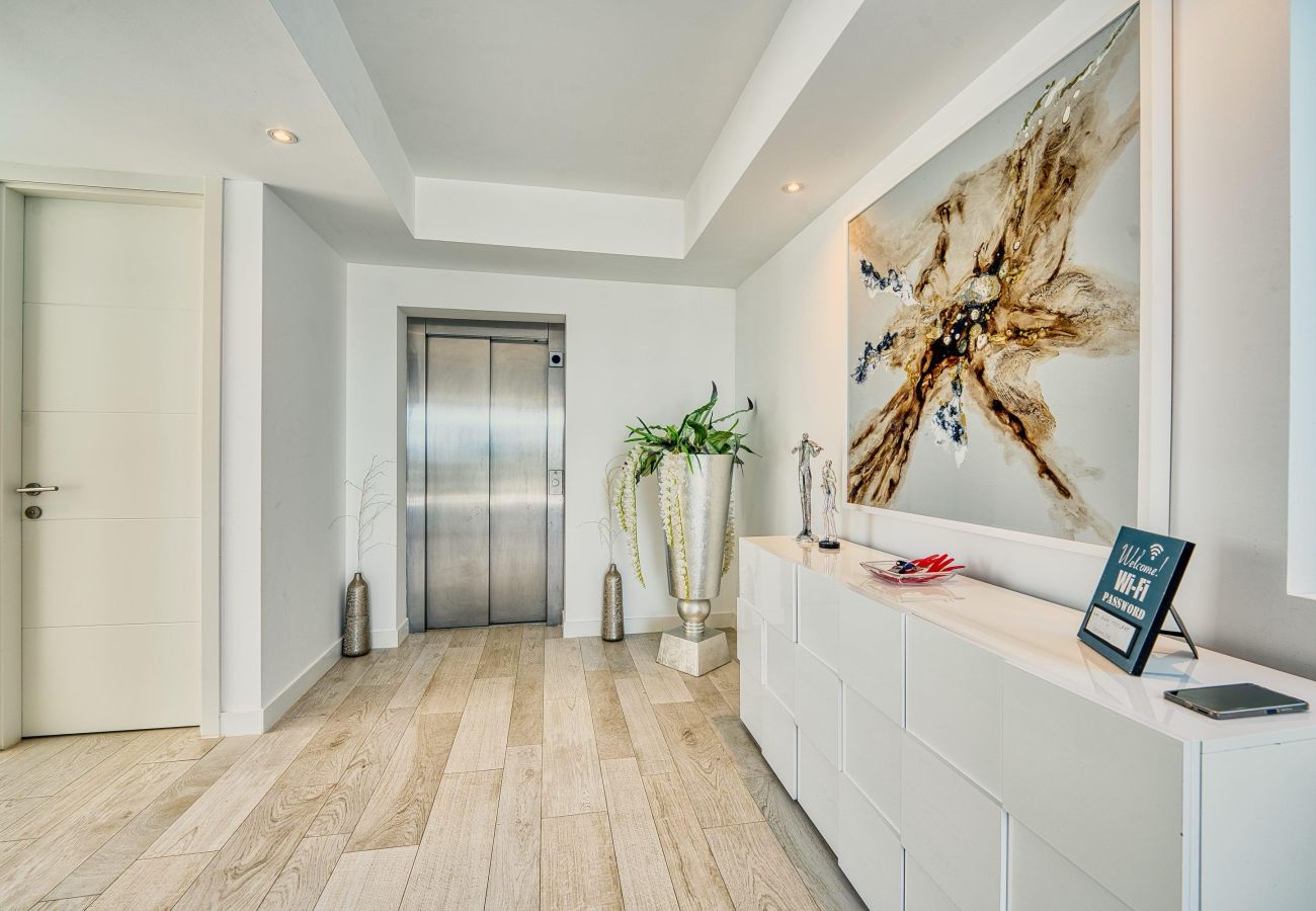 Apartamento en Estepona - 2288 Luxury Penthouse with Private Rooftop Pool