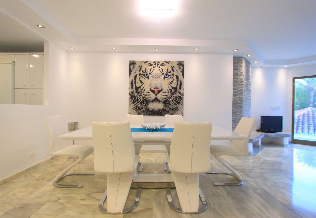 Apartamento en Marbella - 1108 Elegant Golden Beach Apartments with sea View