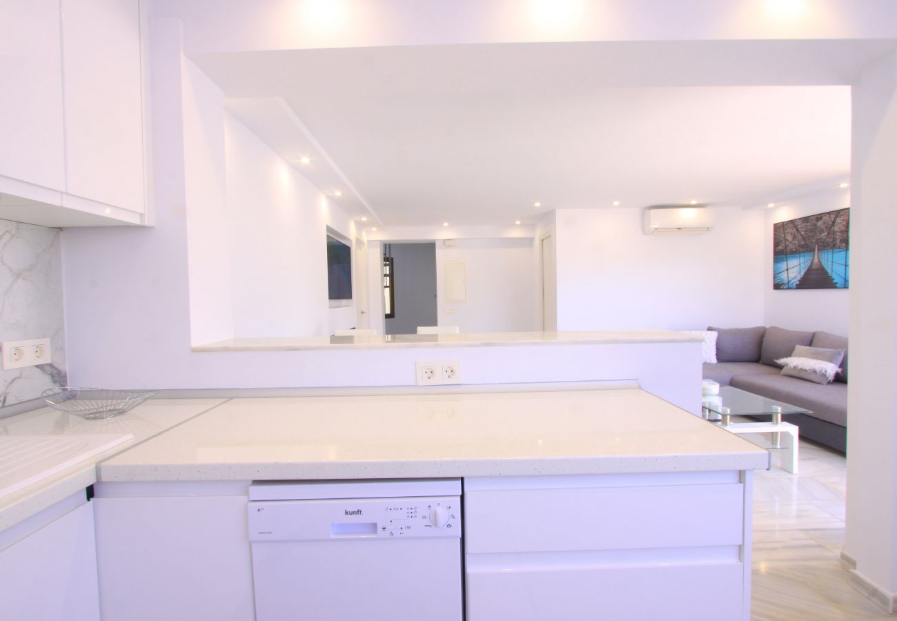 Apartamento en Marbella - 1094 Luxurious Golden Beach Duplex Penthouse