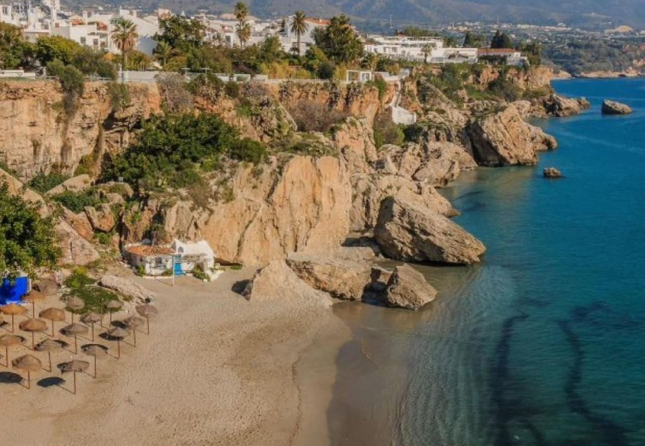 Apartamento en Nerja - Apartamento Malaga Jimena by At Home Costa del Sol