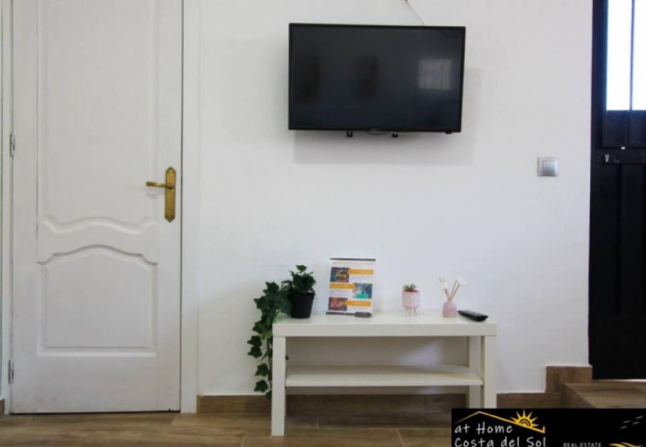Apartamento en Nerja - Apartamento Malaga Jimena by At Home Costa del Sol