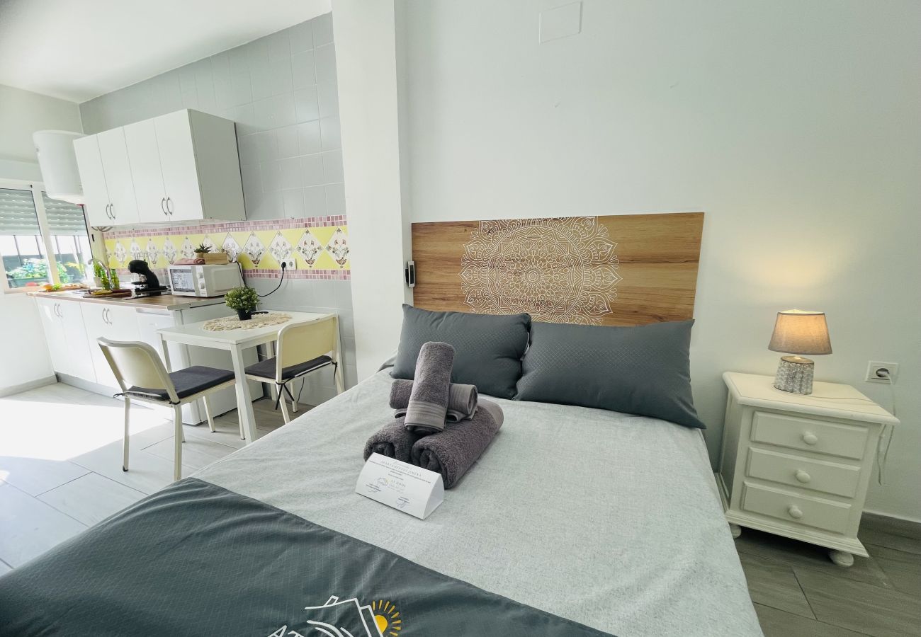 Estudio en Nerja - Estudio Burriana Jimena by At Home Costa del Sol