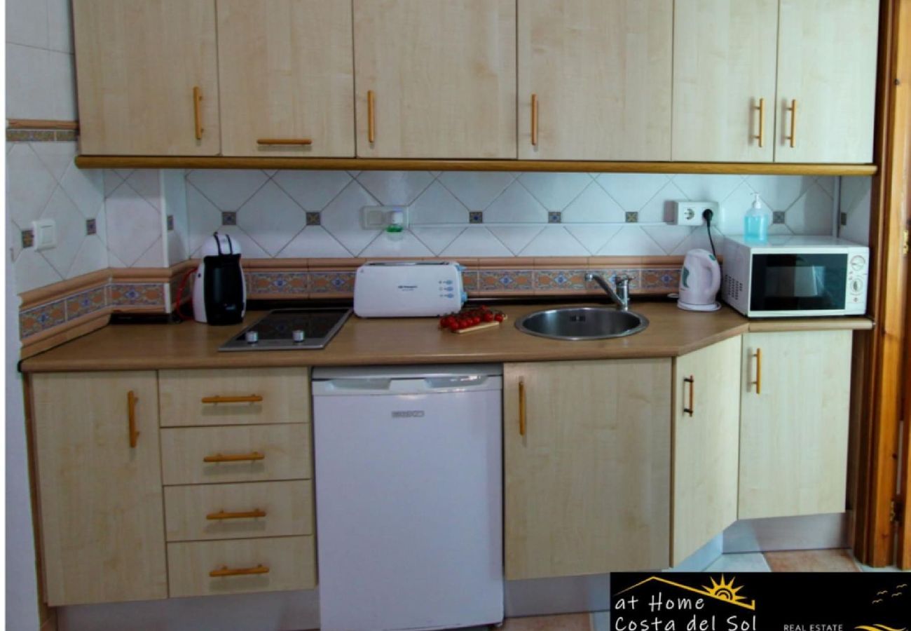 Apartamento en Nerja - Apartamento Huelva Jimena by At Home Costa del Sol