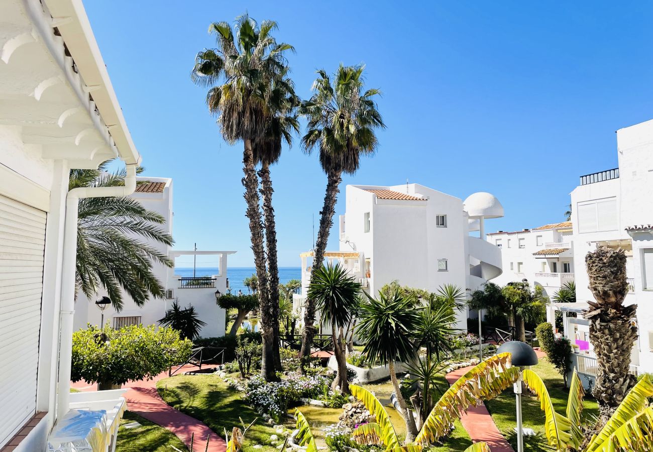 Apartamento en Torrox Costa - Apartamento Laguna Beach by At Home costa del Sol