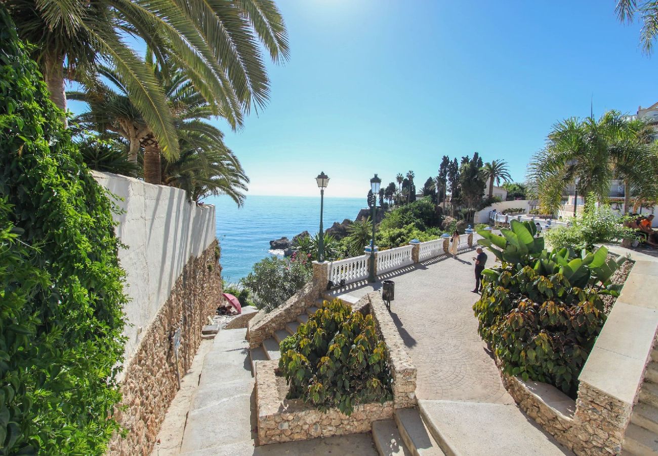 Apartamento en Nerja - Apartamento Sevilla Jimena by At Home Costa del So