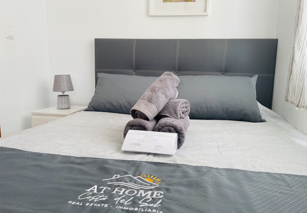 Apartamento en Nerja - Apartamento Sevilla Jimena by At Home Costa del So