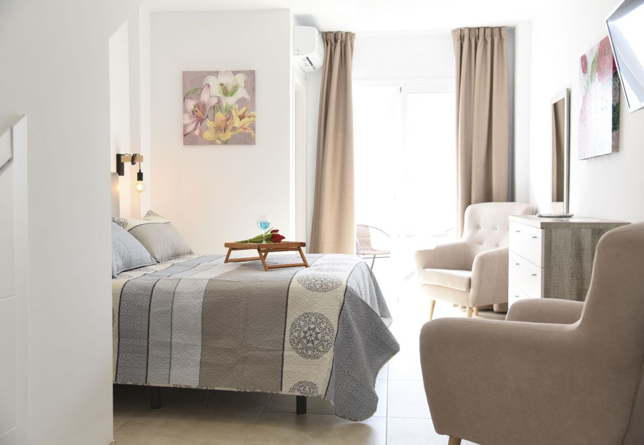 Estudio en Nerja - Estudio Platero by At Home Costa del Sol