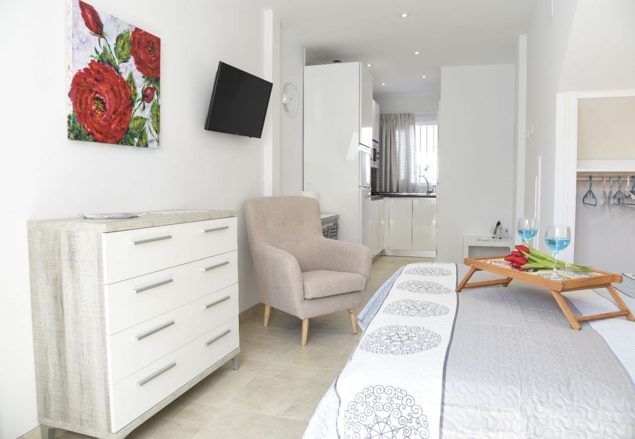 Estudio en Nerja - Estudio Platero by At Home Costa del Sol