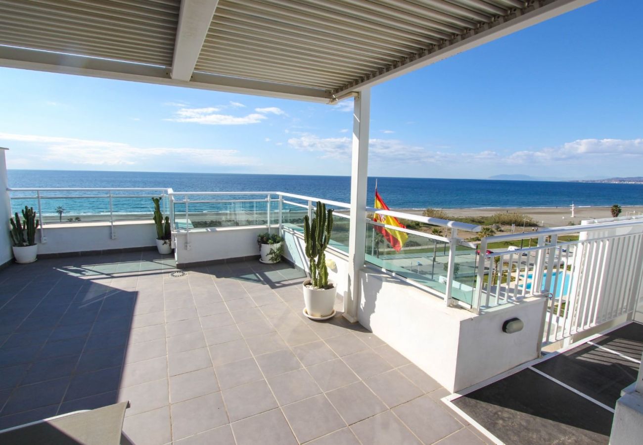Apartamento en Torrox Costa - Atico Dunas Beach by At Home Costa del Sol