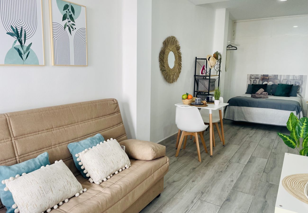 Estudio en Nerja - Estudio Playazo Jimena by At Home Costa del Sol