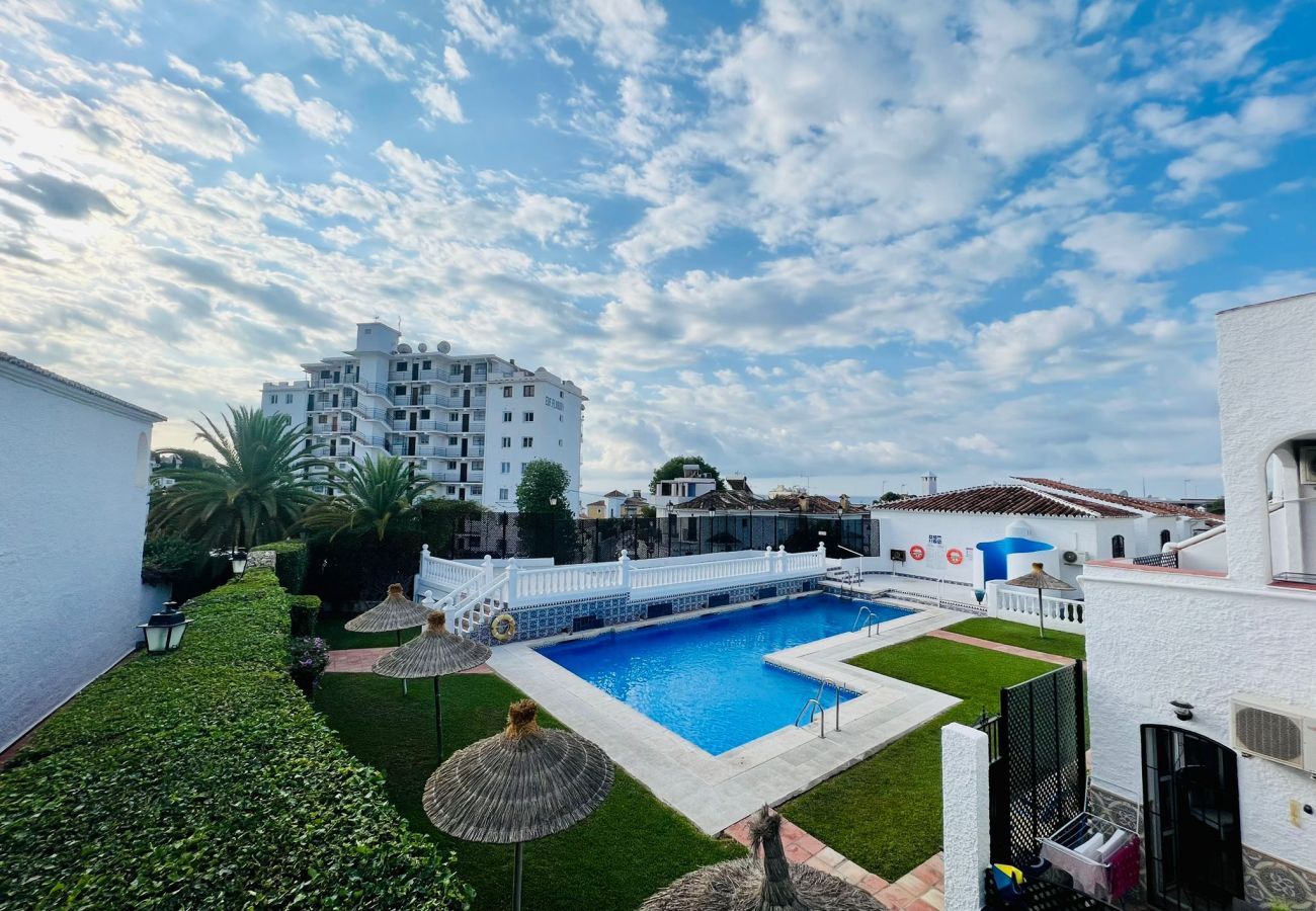 Apartamento en Nerja - Apartamento Verano Azul by At Home Costa del Sol