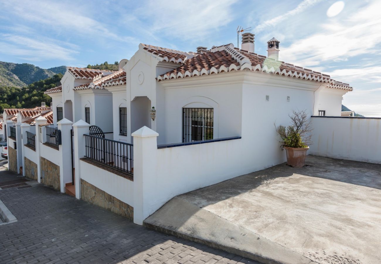 Casa en Frigiliana - Casa Puerto Blanquillo by At Home Costa del Sol