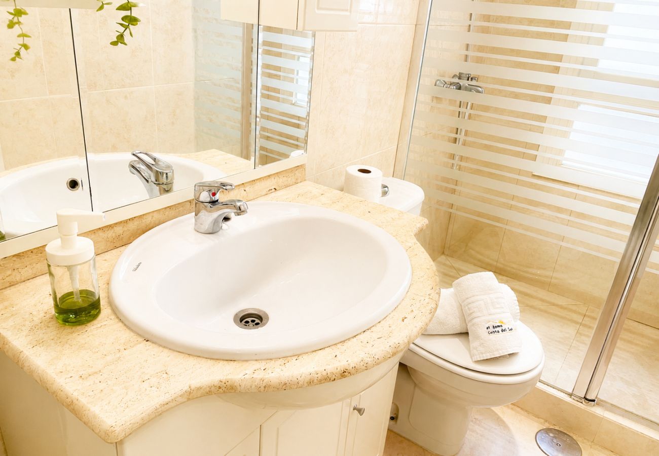 Apartamento en Marbella - Apartamento Sol de Marbella Sea View by At Home