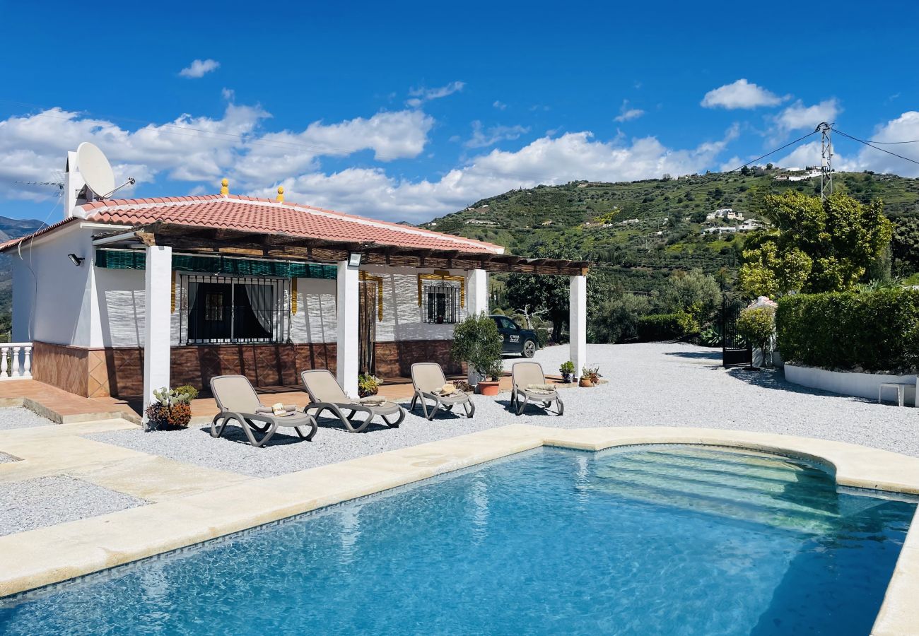Villa en Torrox - Cortijo Mira con piscina privada by At Home Costa