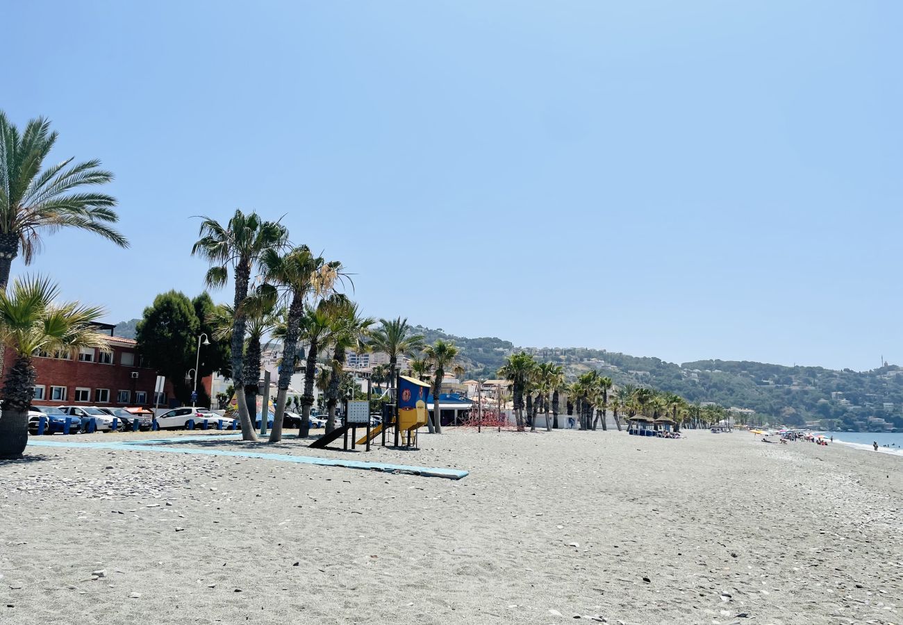 Apartamento en La Herradura - Apartamento Sol y Mar la Herradura by At Home Cost
