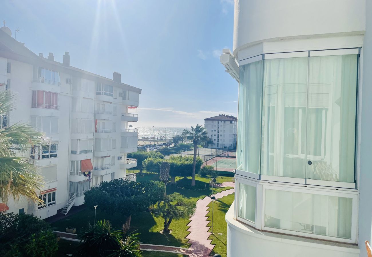Apartamento en Torrox Costa - Alma de Laguna · Vistas al mar y piscina