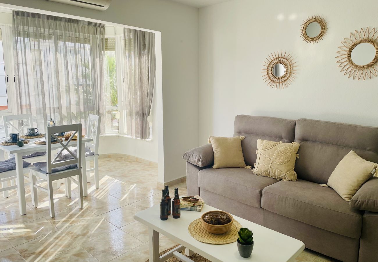 Apartamento en Torrox Costa - Alma de Laguna · Vistas al mar y piscina