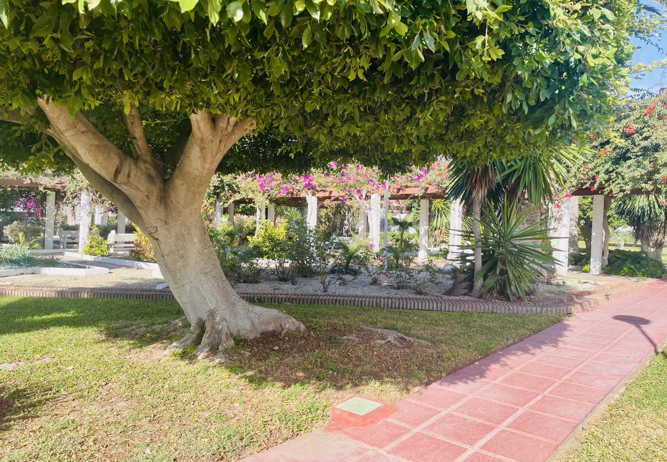 Apartamento en Torrox Costa - Alma de Laguna · Vistas al mar y piscina