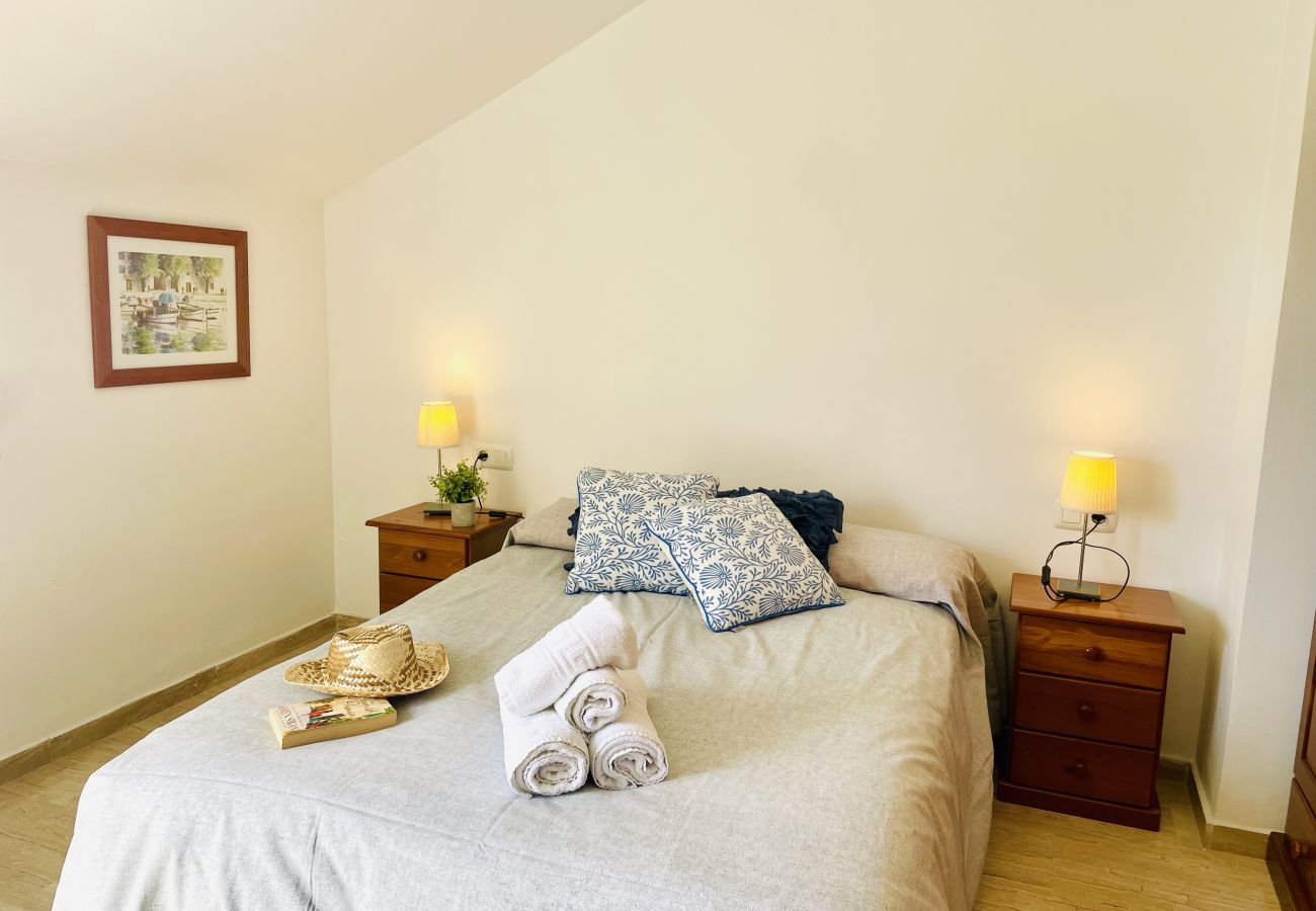 Apartamento en Algarrobo Costa - Albatros 3 by At Home Costa del Sol
