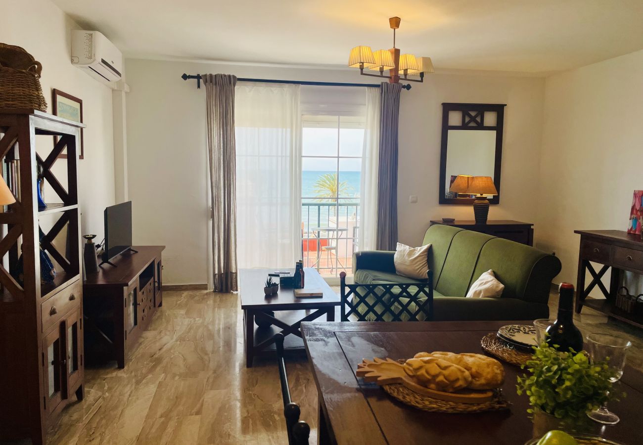 Apartamento en Algarrobo Costa - Albatros 3 by At Home Costa del Sol