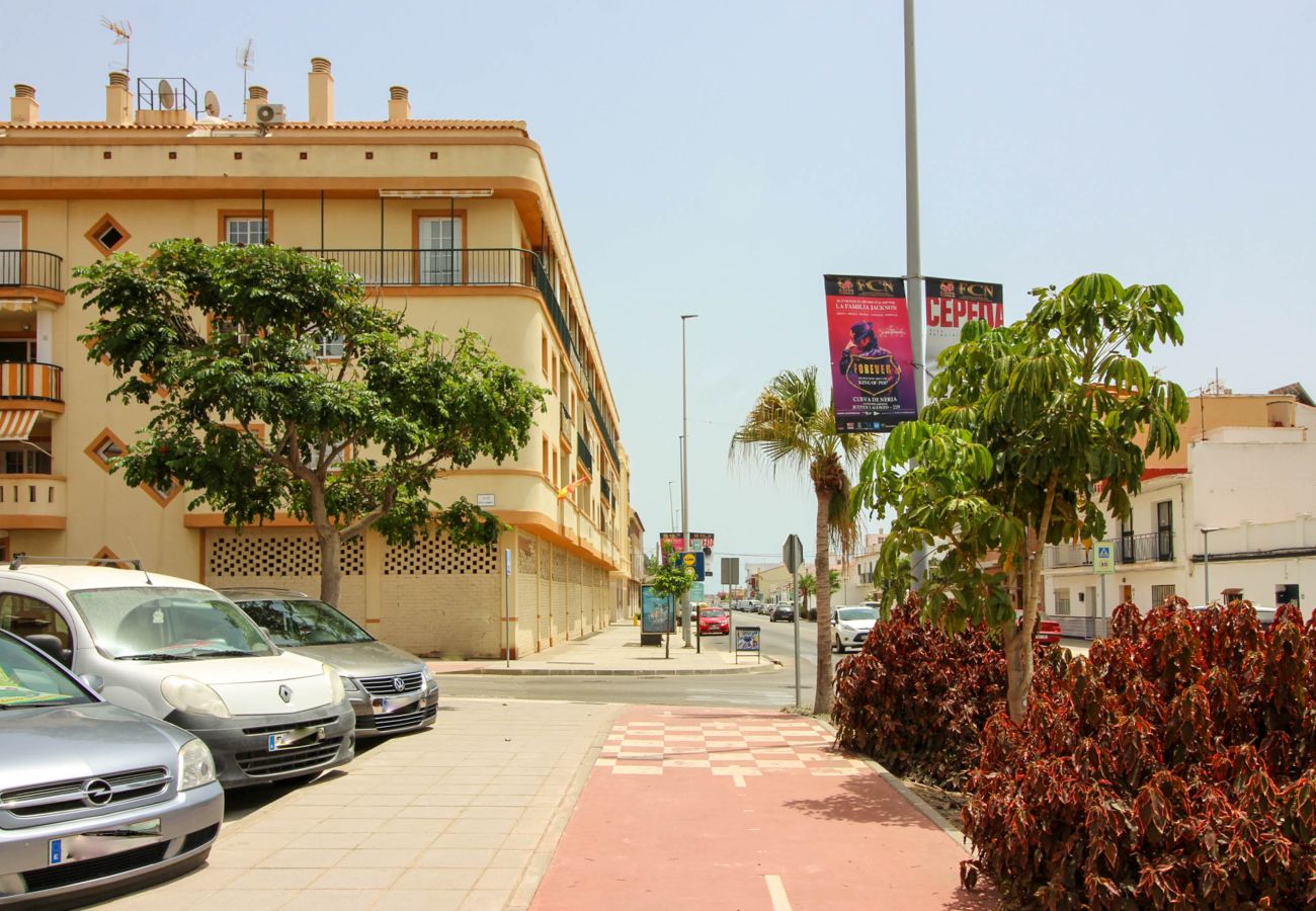 Apartamento en Algarrobo Costa - Albatros 1 by At Home Costa del Sol