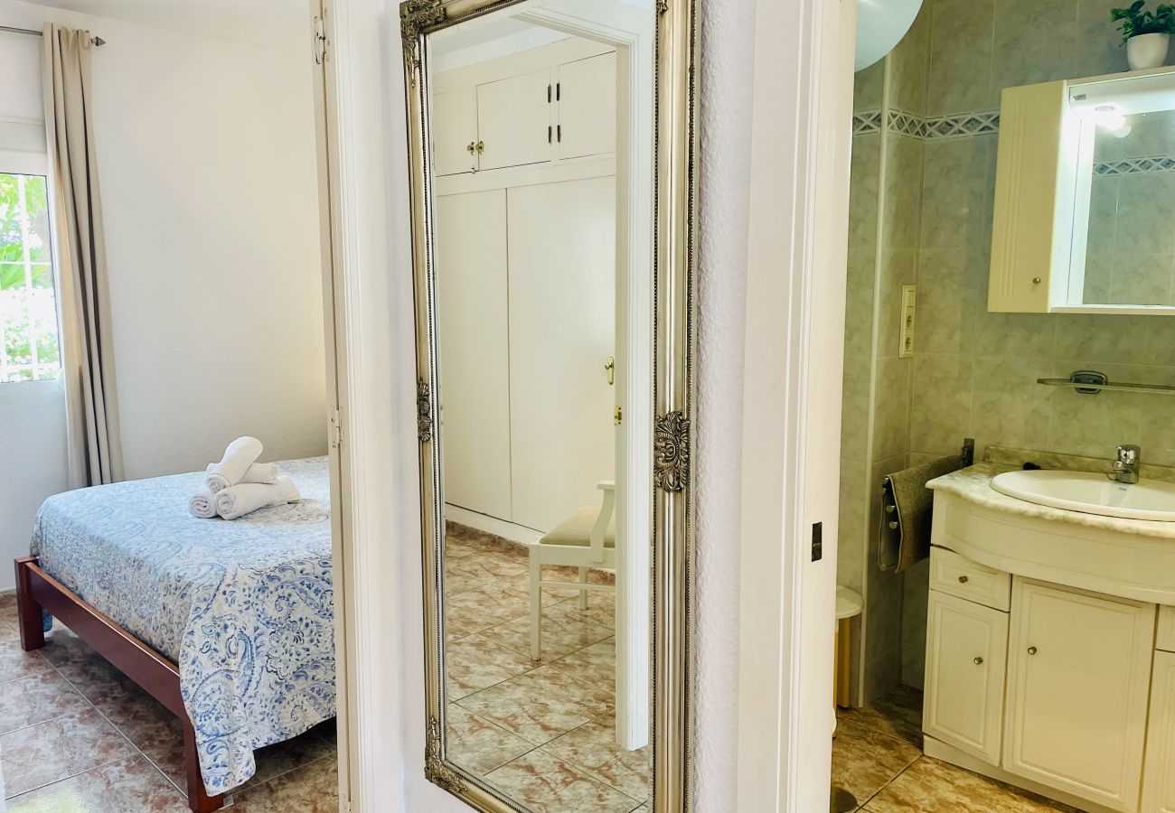 Apartamento en Torrox - P. Andaluz 921 by At Home Costa del Sol