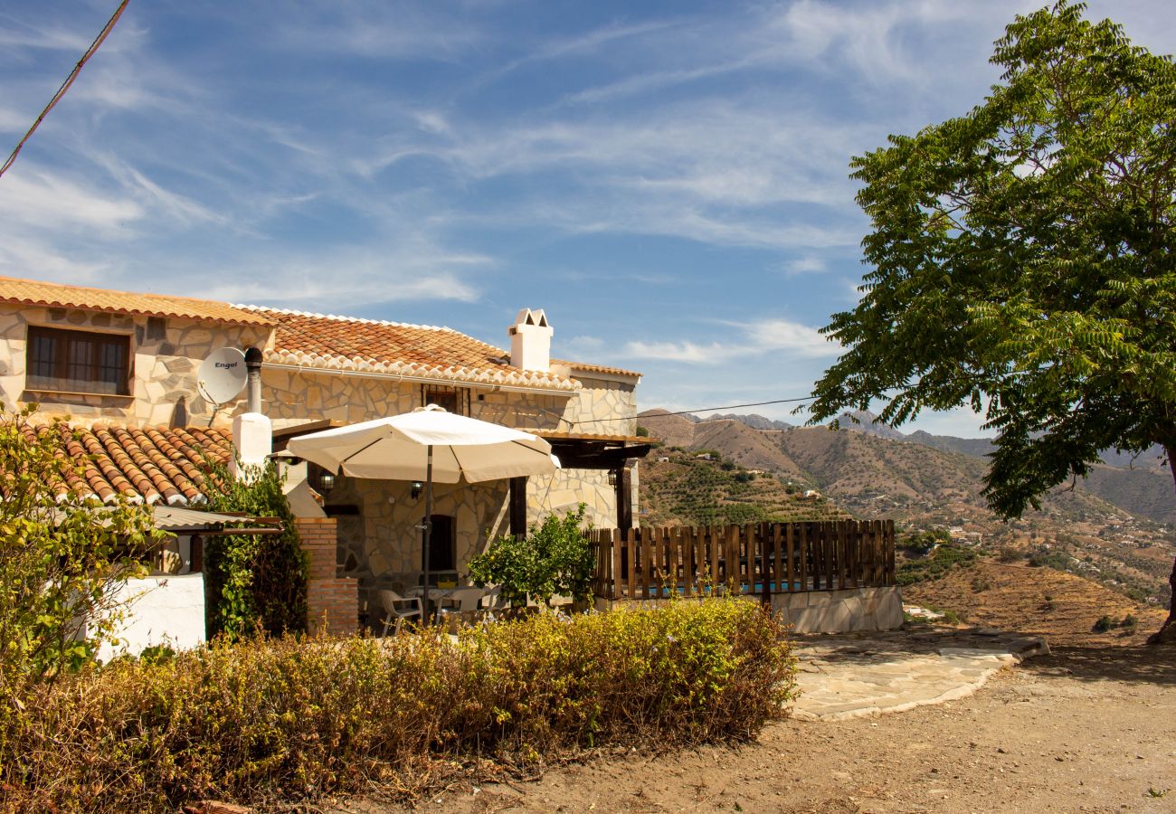 Casa rural en Cómpeta - Casa Esparragueras by At Home Costa del Sol