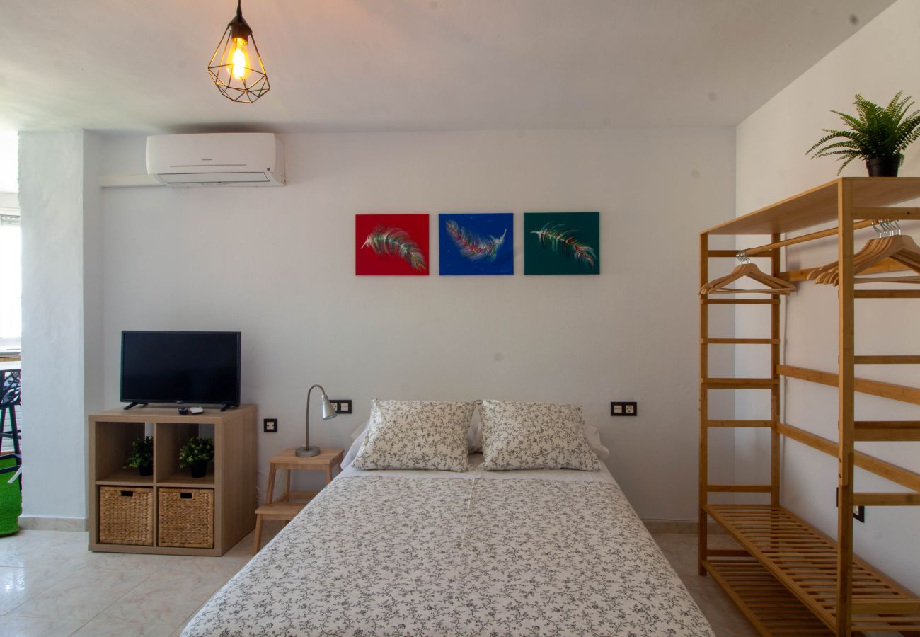 Estudio en Torrox - Larios 504 by At Home Costa del Sol