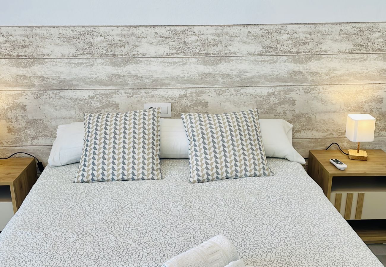 Apartamento en Torrox - Laguna Beach 967 by At Home Costa del Sol