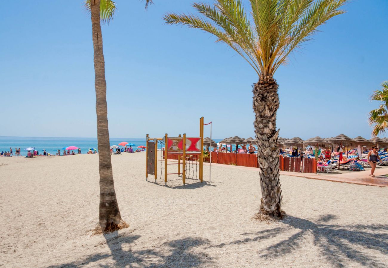Apartamento en Nerja - Apartamento Azure Burriana by At Home Costa del So
