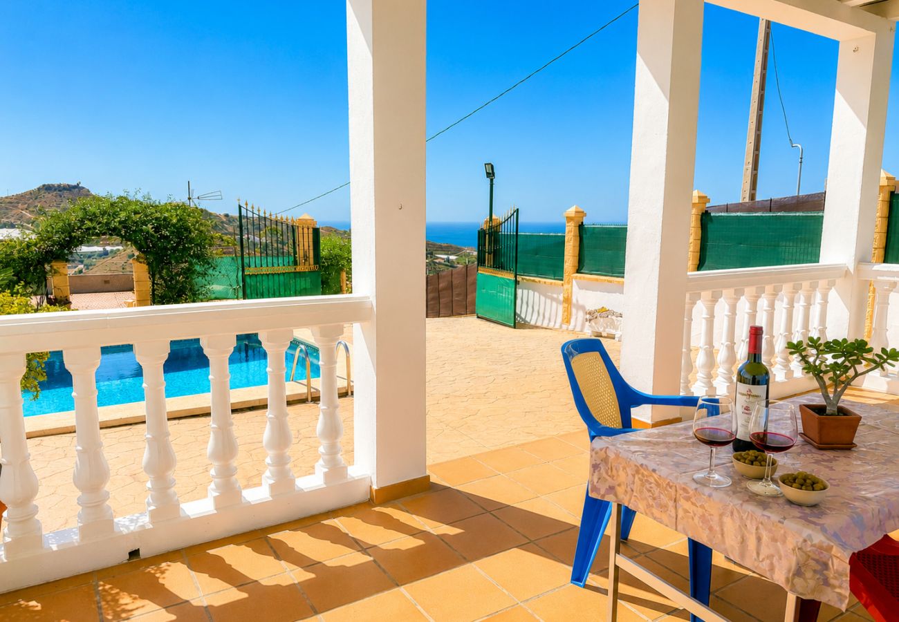 Casa en Torrox Costa - Cortijo las Flores con piscina privada