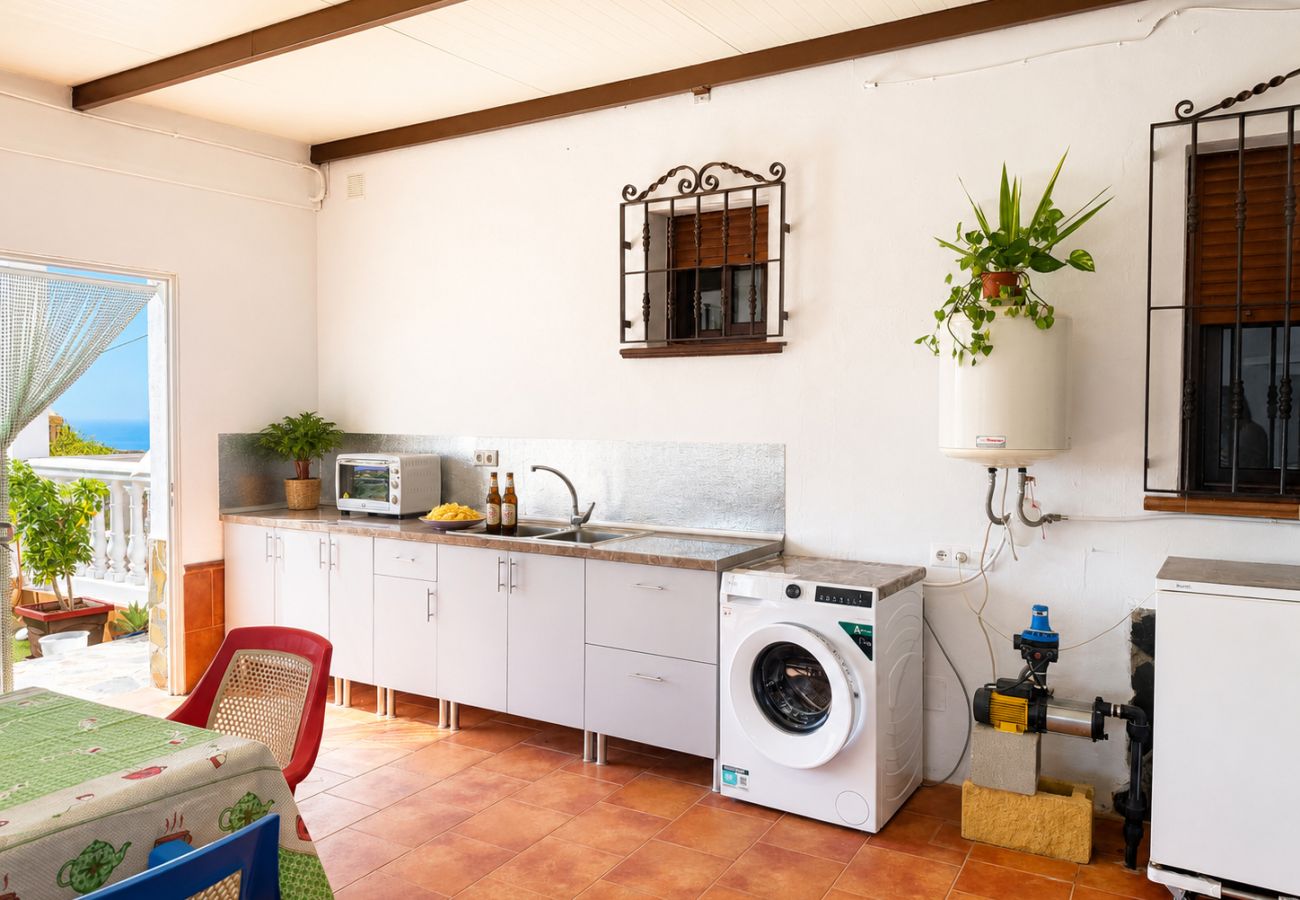 Casa en Torrox Costa - Cortijo las Flores con piscina privada