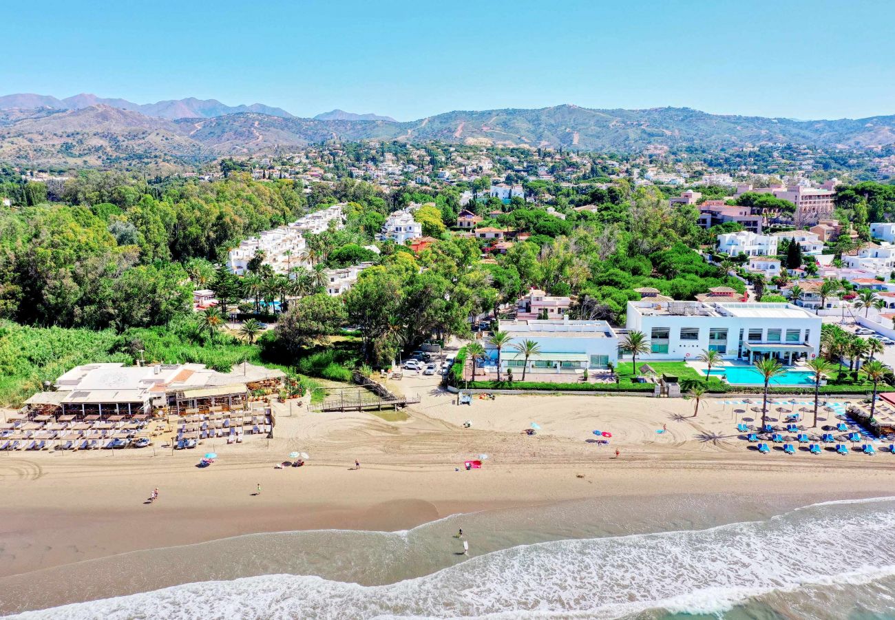 Apartment in Marbella - 2036 Spacious Golden Beach Penthouse with Sea View