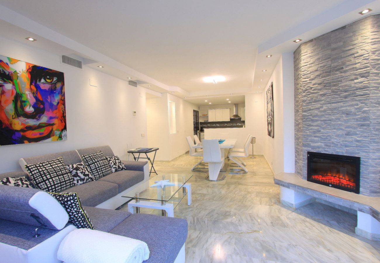 Apartment in Marbella - 1108 Elegant Golden Beach Apartments with sea View