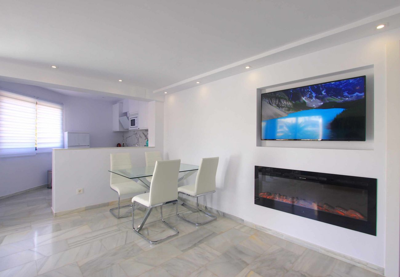 Apartment in Marbella - 1108 Elegant Golden Beach Apartments with sea View