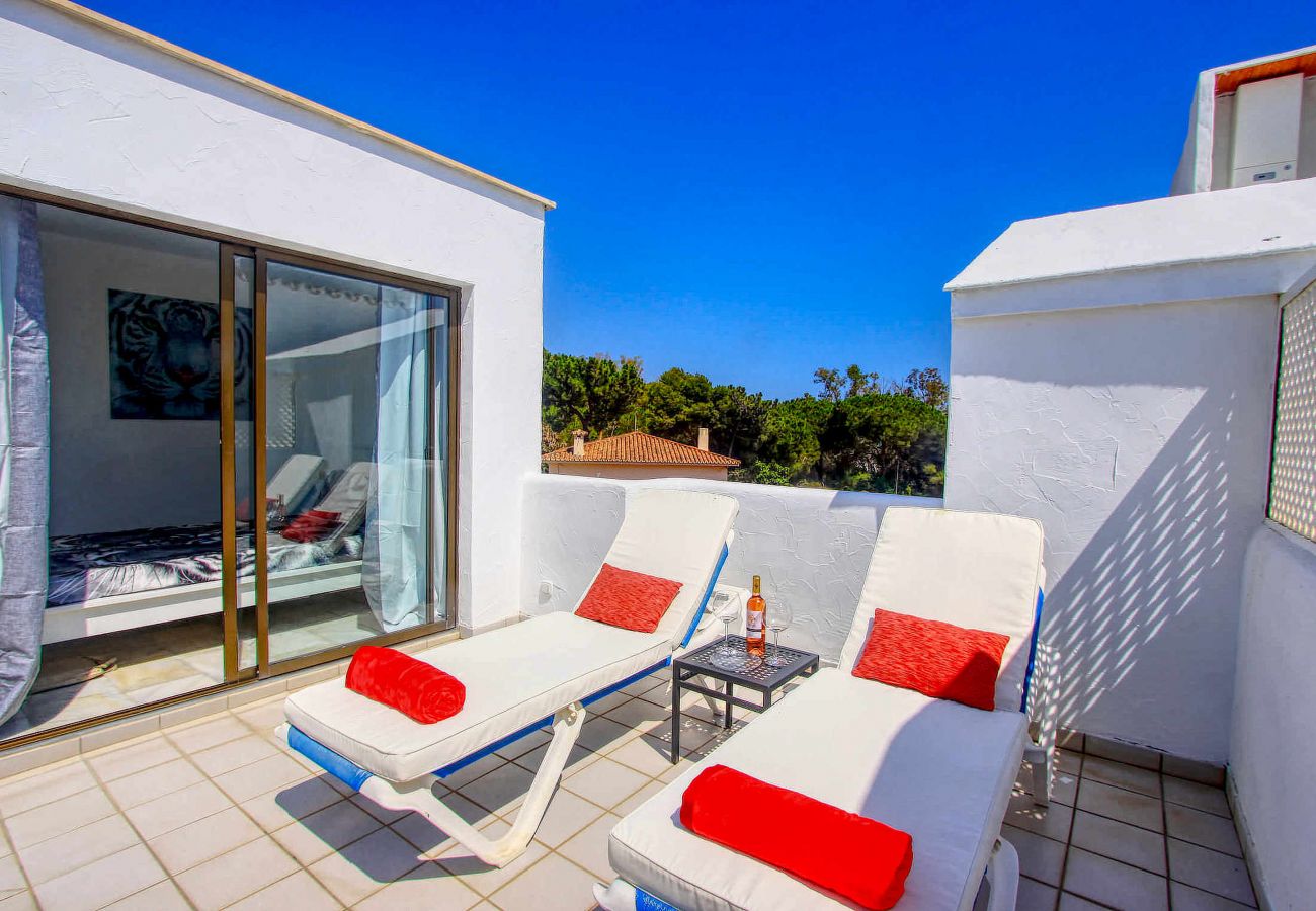 Apartment in Marbella - 1080 Luxury Family Penthouse