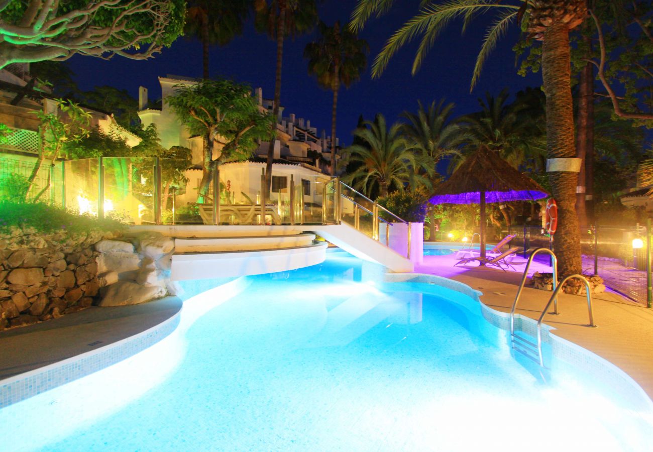Apartment in Marbella - 1080 Luxury Family Penthouse