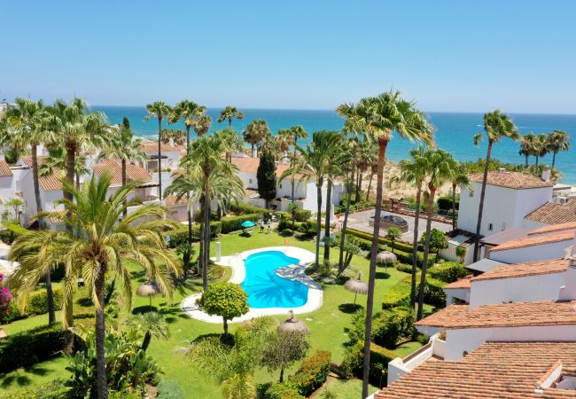 Terraced House in Marbella - 1176 Beachfront Paradise in Bahia de Marbella
