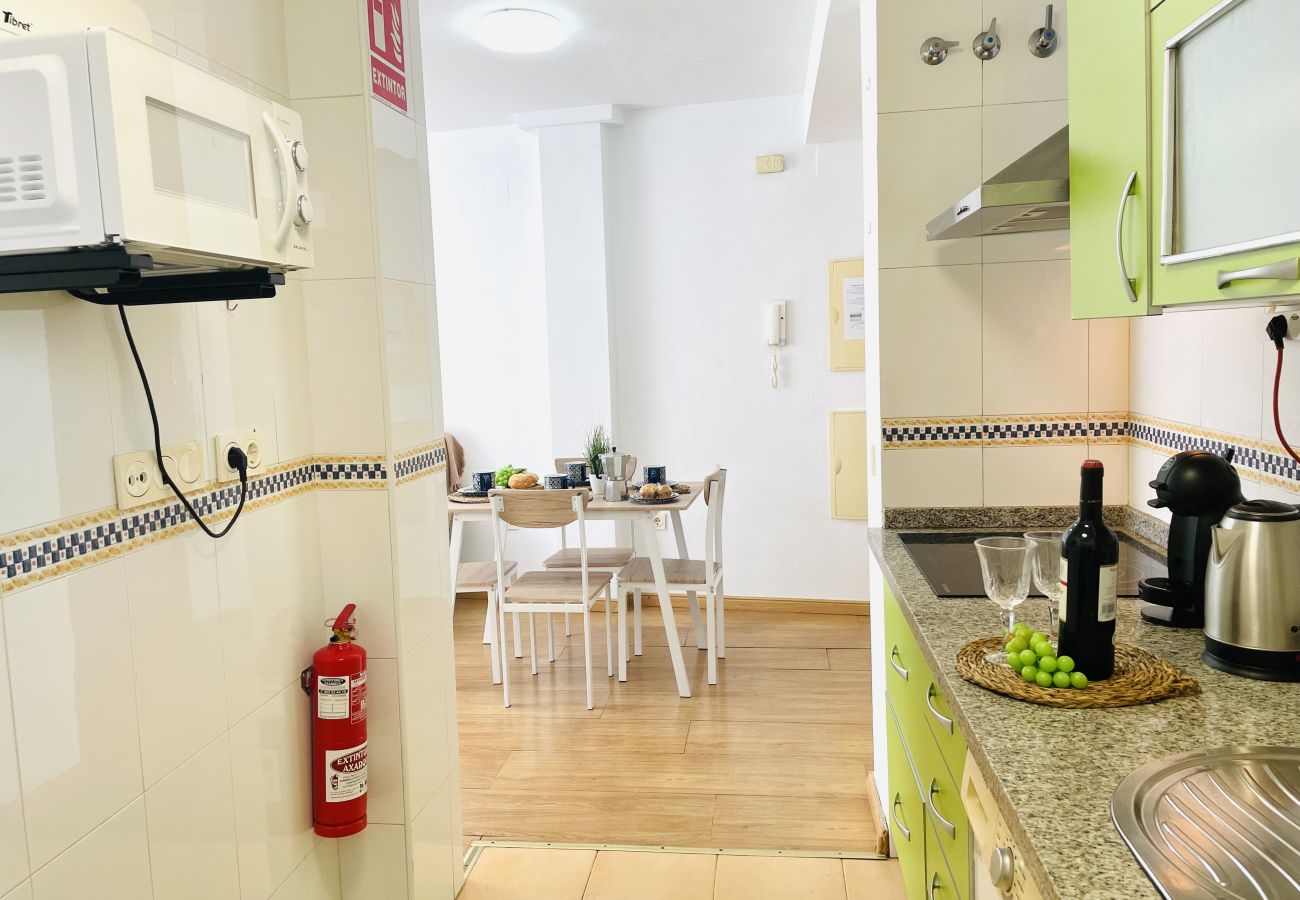 Apartment in Nerja - Apartamento Velero en el ctro de Nerja
