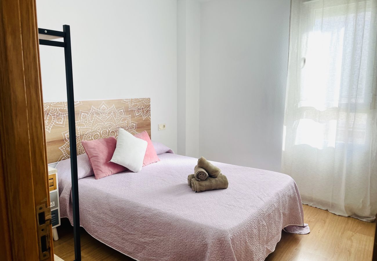 Apartment in Nerja - Apartamento Velero en el ctro de Nerja