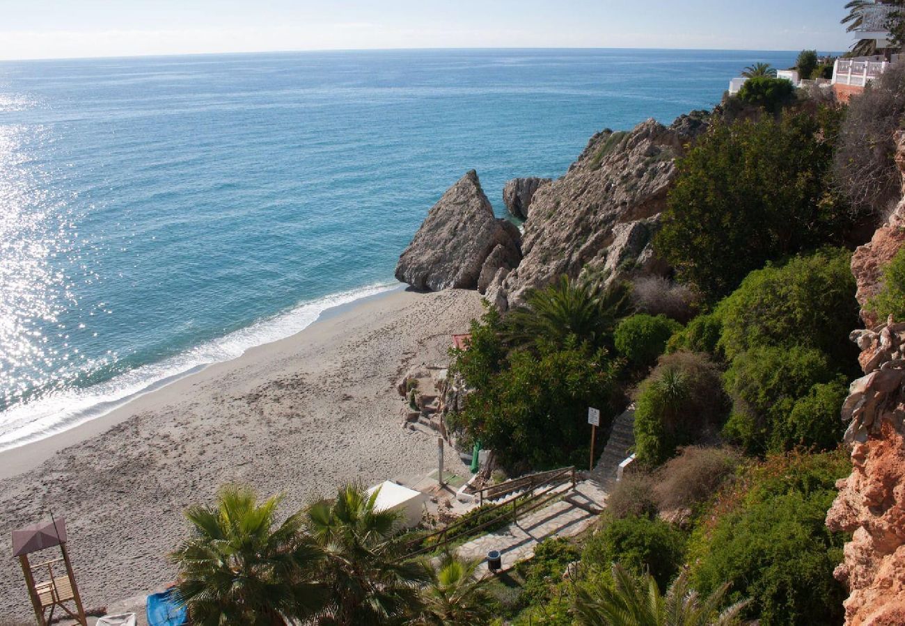 Apartment in Nerja - Apartamento Edificio Sur by At Home Costa del Sol