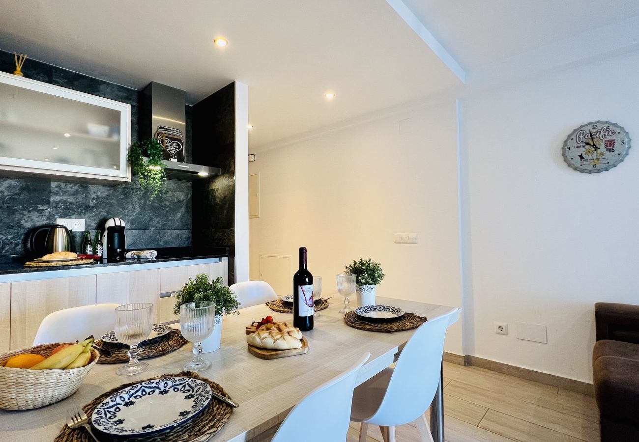 Apartment in Nerja - Apartamento Edificio Sur by At Home Costa del Sol