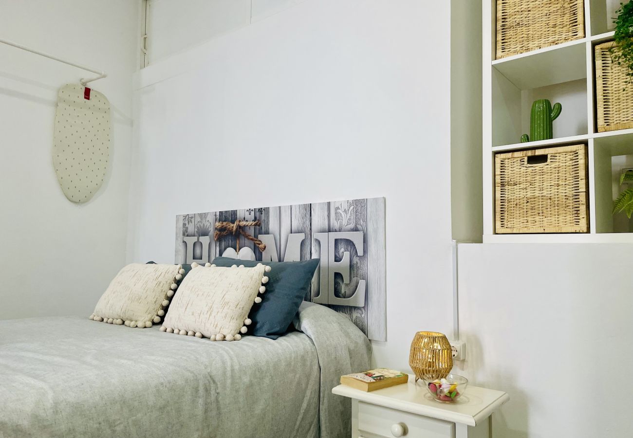 Studio in Nerja - Estudio Playazo Jimena by At Home Costa del Sol