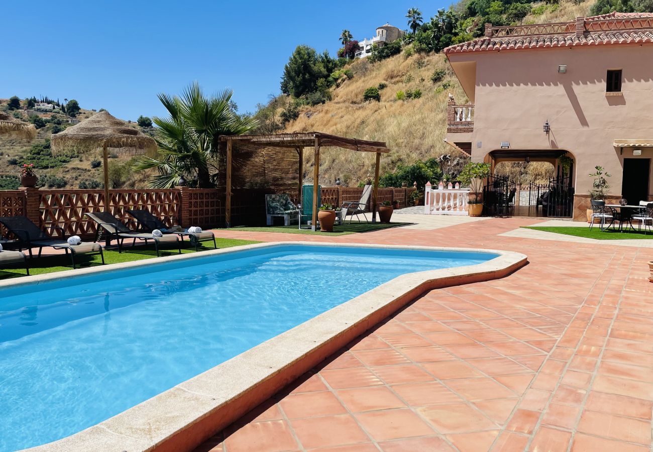 Villa in Torrox - Villa Arco Iris by At Home Costa del Sol