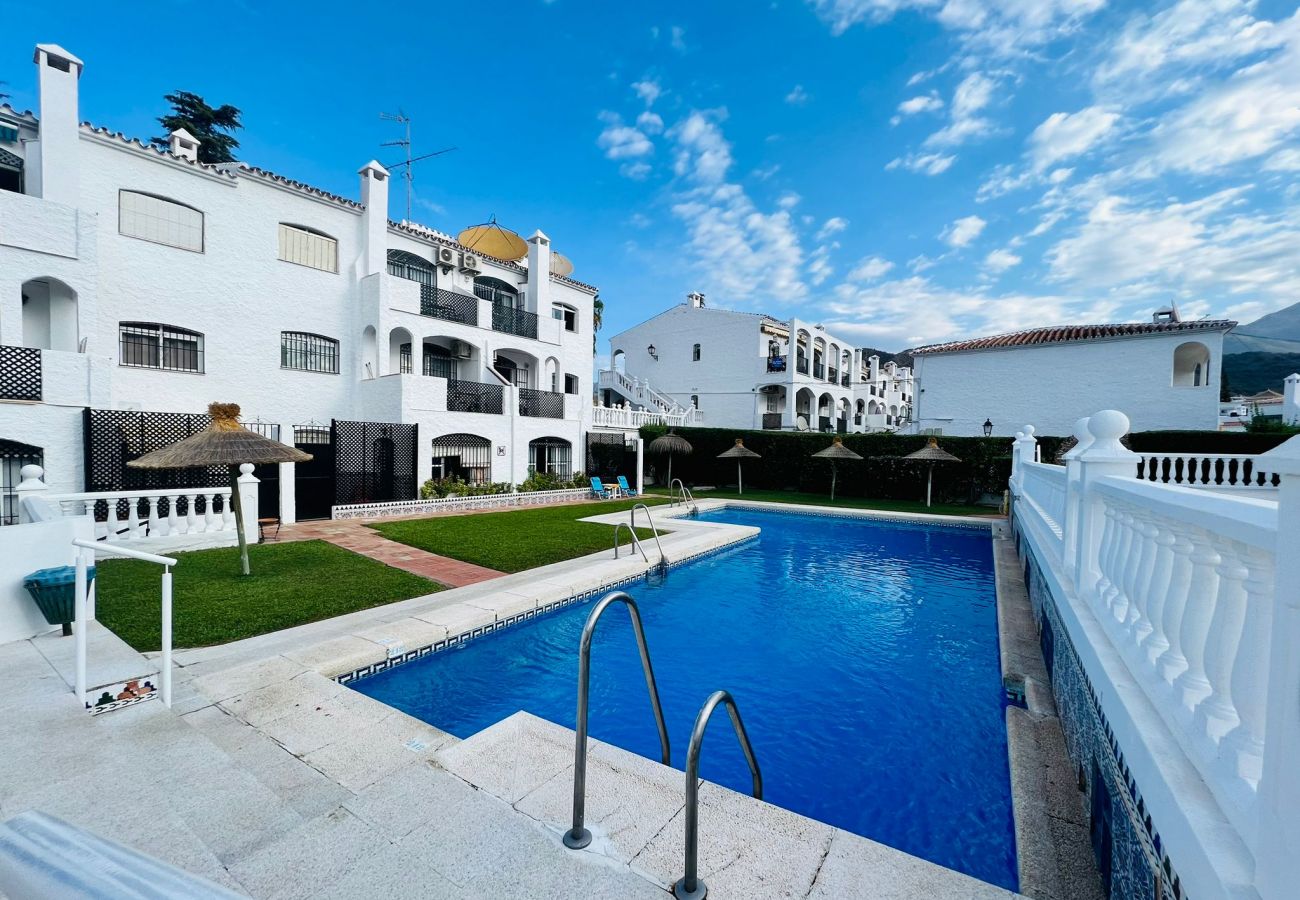 Apartment in Nerja - Apartamento Verano Azul by At Home Costa del Sol