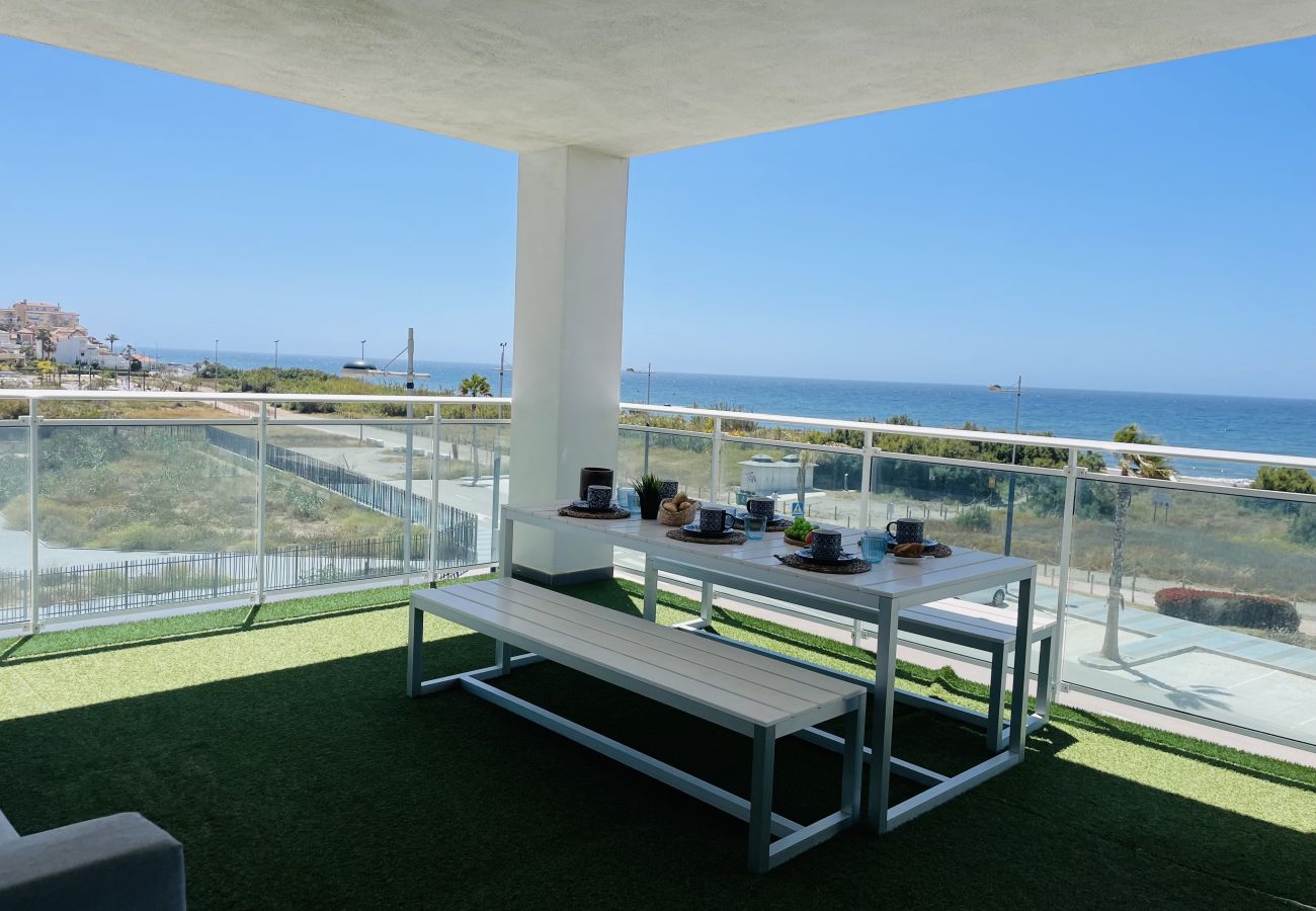 Apartment in Torrox Costa - Dunas Beach con vistas al Mar en Torrox Costa