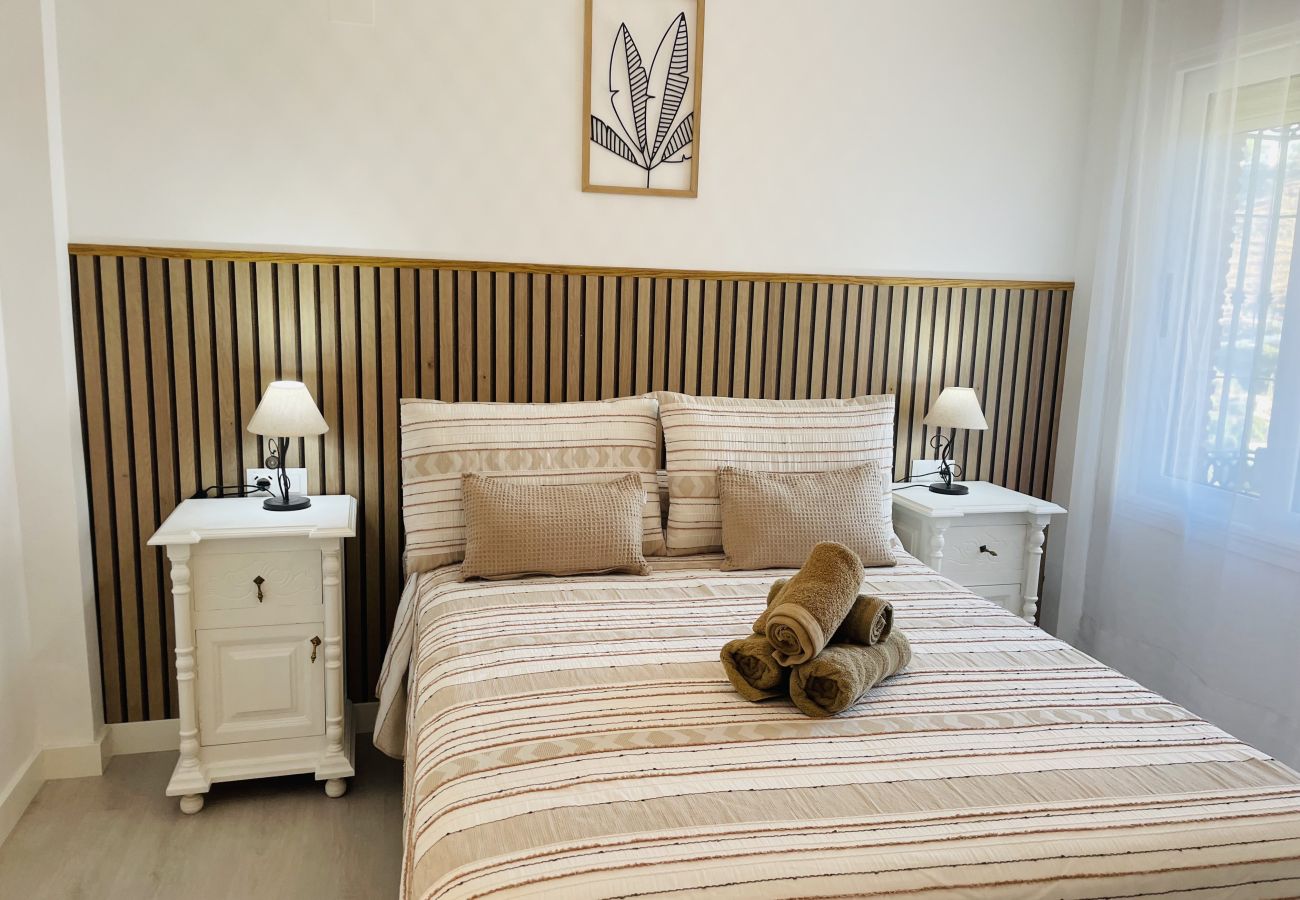 Apartment in Nerja - Apartamento Altos de Tamango con vistas y pisicina