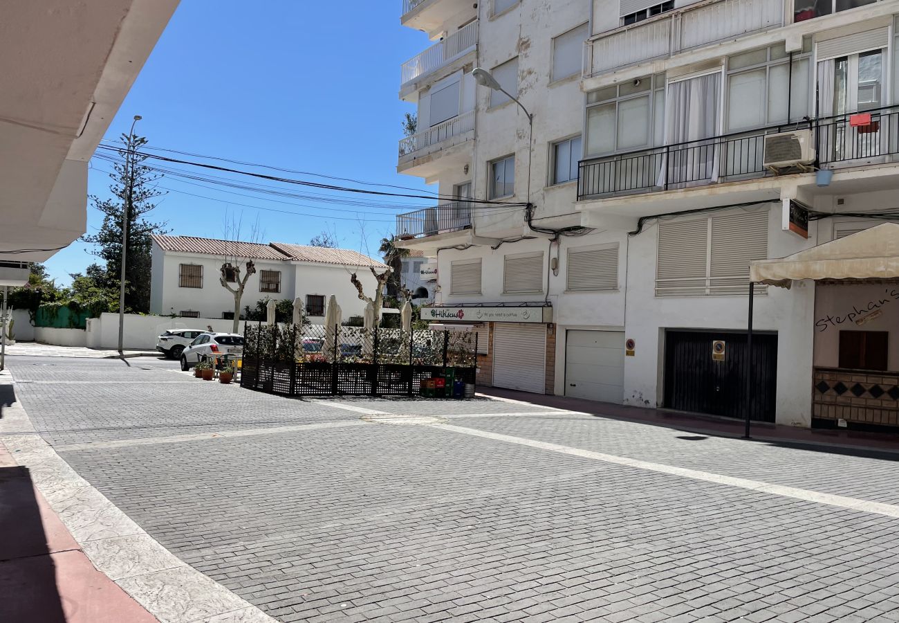 Apartment in Nerja - Apartamento Vista Torrecilla en Nerja
